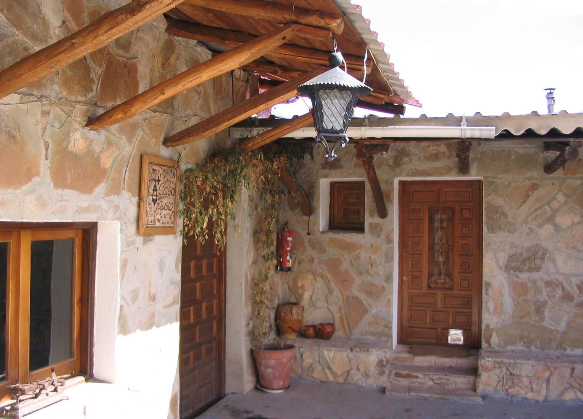 Camping Casa Fausto Cerca De Dinopolis Formiche Alto Kamer foto