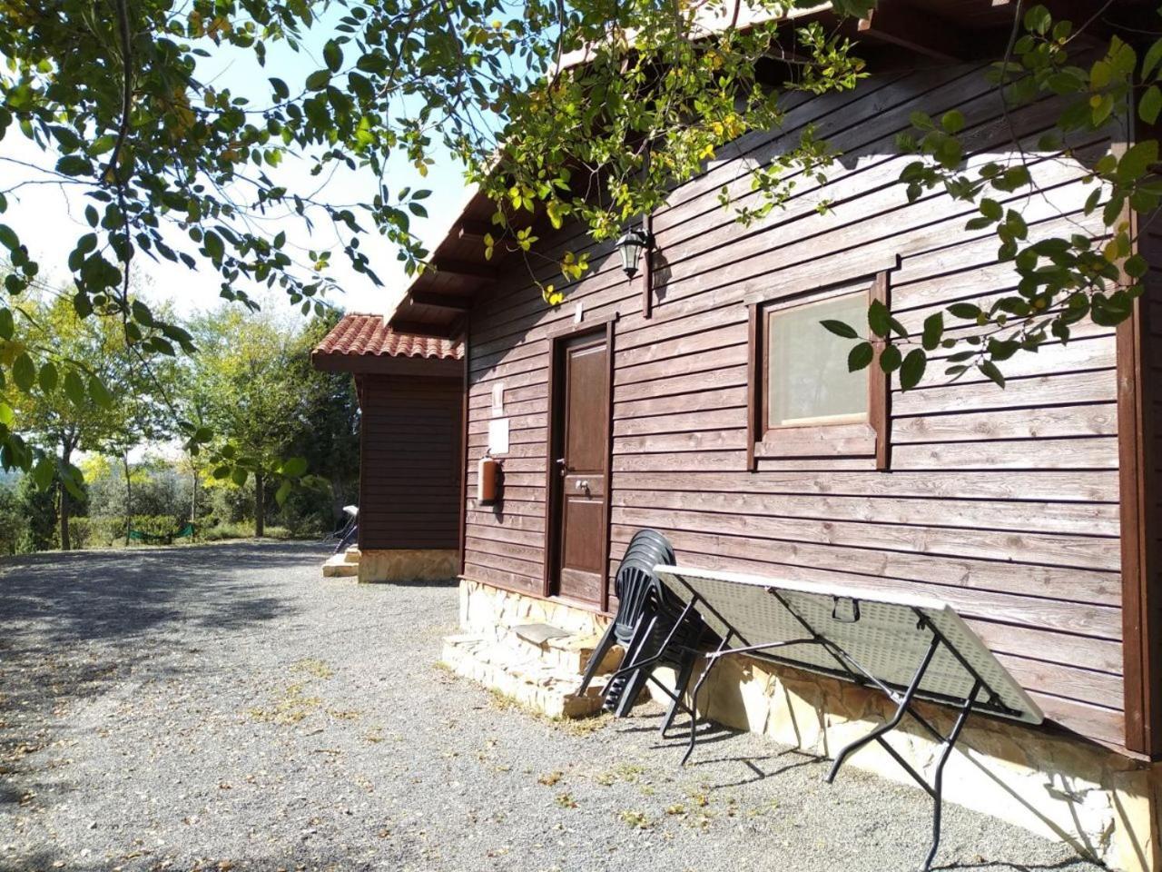 Camping Casa Fausto Cerca De Dinopolis Formiche Alto Buitenkant foto